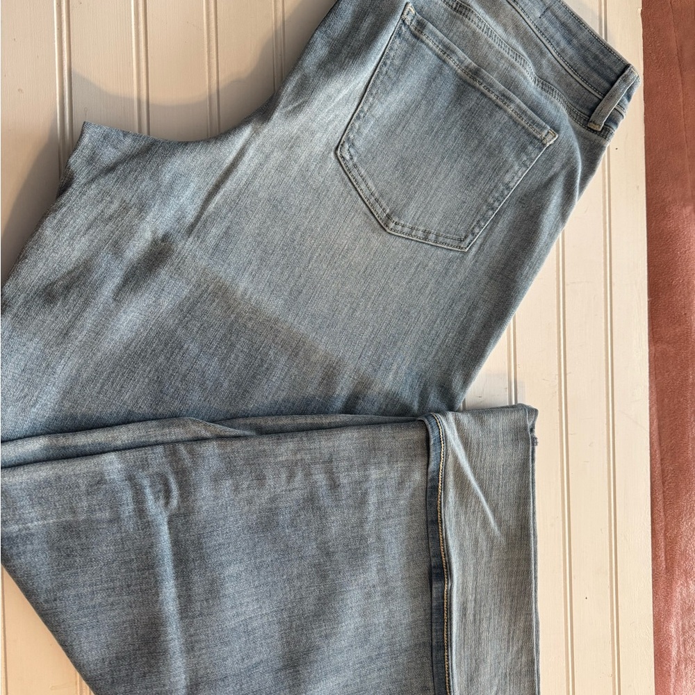 NYDJ Women's Flare Jeans in Light Blue